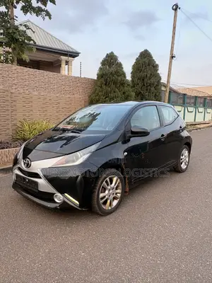 Toyota Aygo 2016 Black