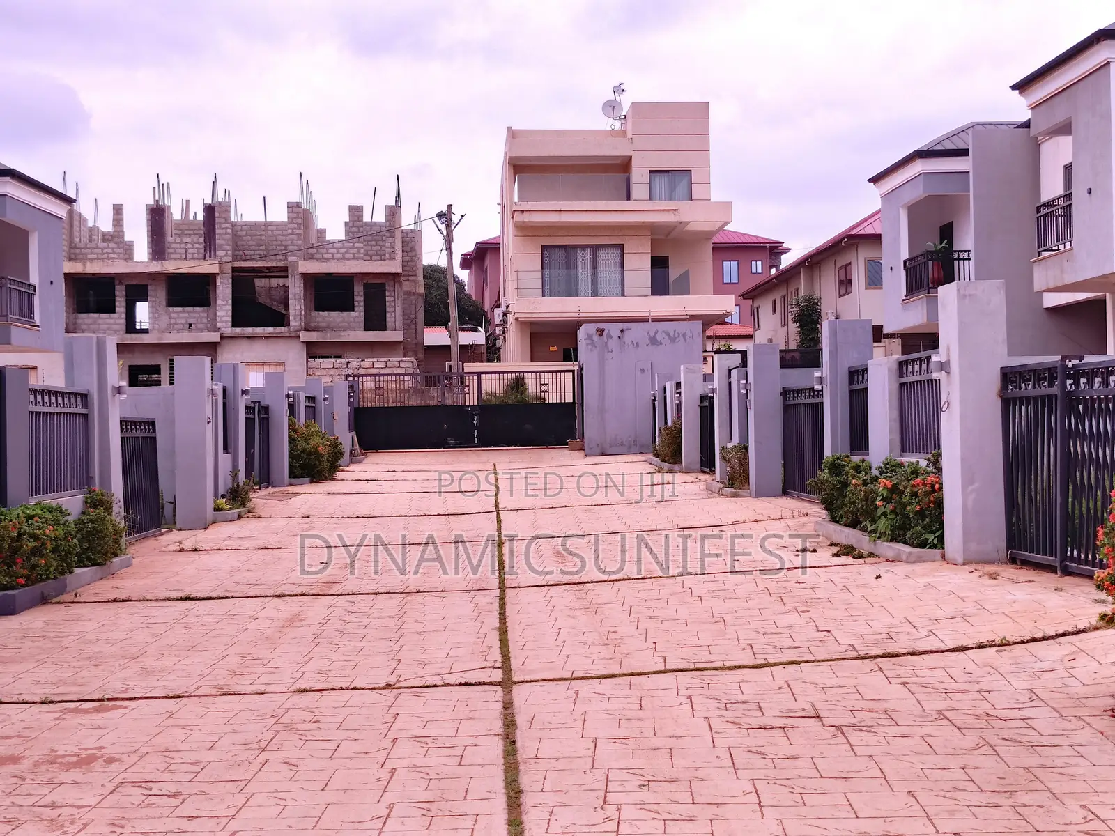 3 Bedroom House Ideal for Office Space in North Legon