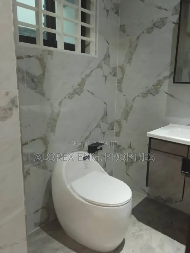 3bdrm House in Adenta Maalejor, Malejor for sale