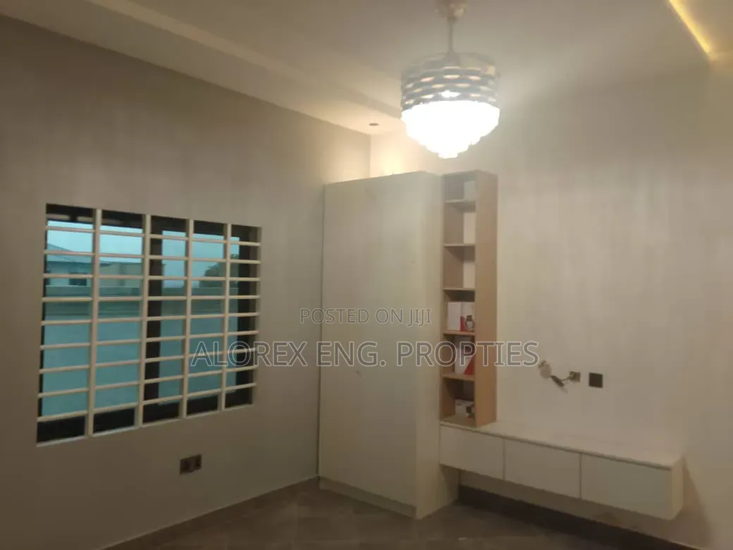 3bdrm House in Adenta Maalejor, Malejor for sale