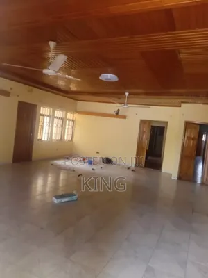 5bdrm Bungalow in Accra Metropolitan for rent