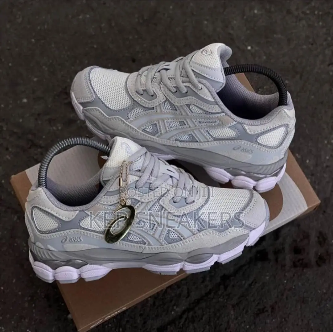 ASICS Gel-Nyc Cream Cloud Grey