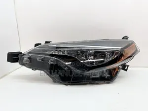 Toyota Corolla 2017 - 2019 Headlight Normal
