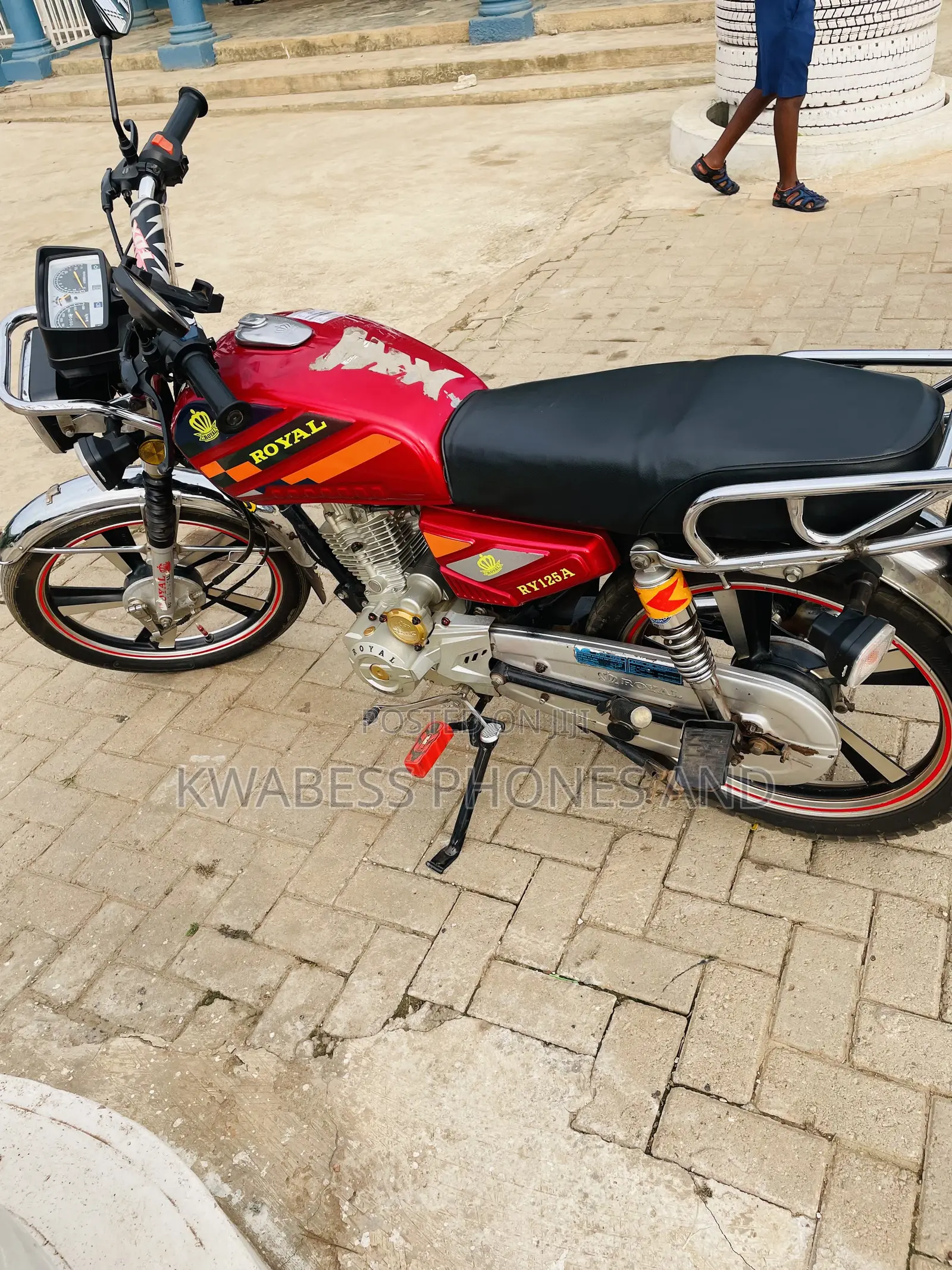 Royal RY125 2025 Red