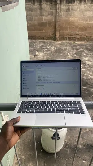 Laptop HP ProBook 440 G8 16GB AMD Ryzen 5 SSD 256GB