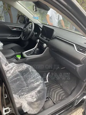 Toyota RAV4 2024 Black
