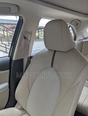 Toyota Camry 2020 Beige