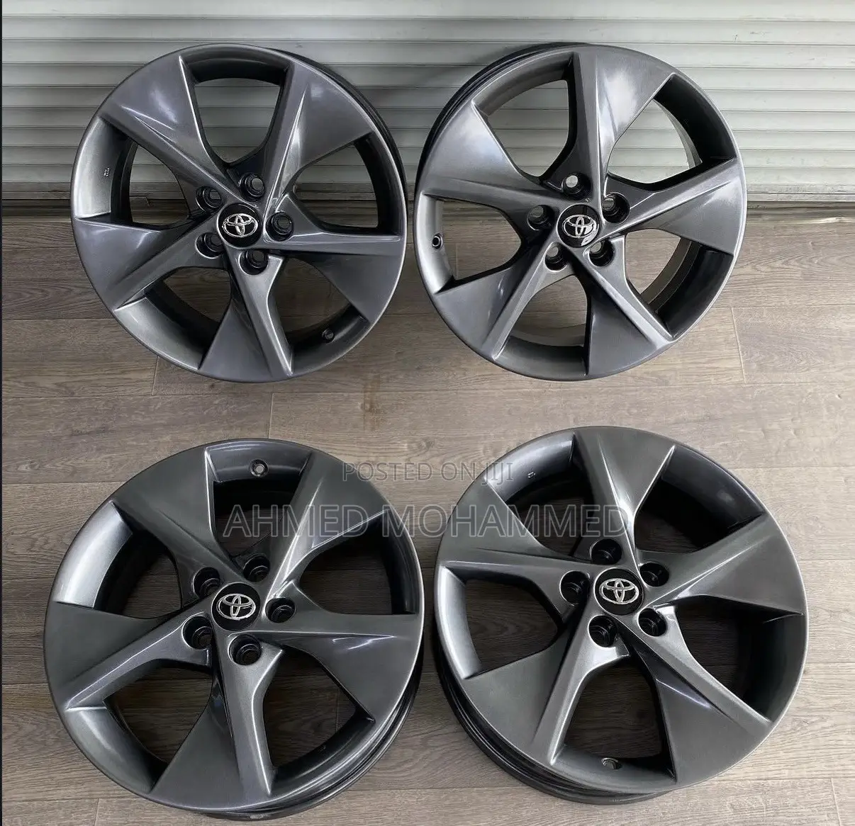 Toyota Camry SE Rim 18