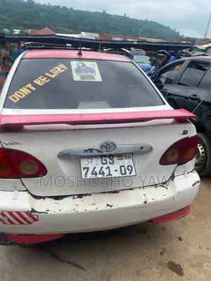 Toyota Corolla 2007 White