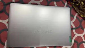 Laptop Lenovo 100e 16GB Intel Core i3 SSHD+SSD 1T
