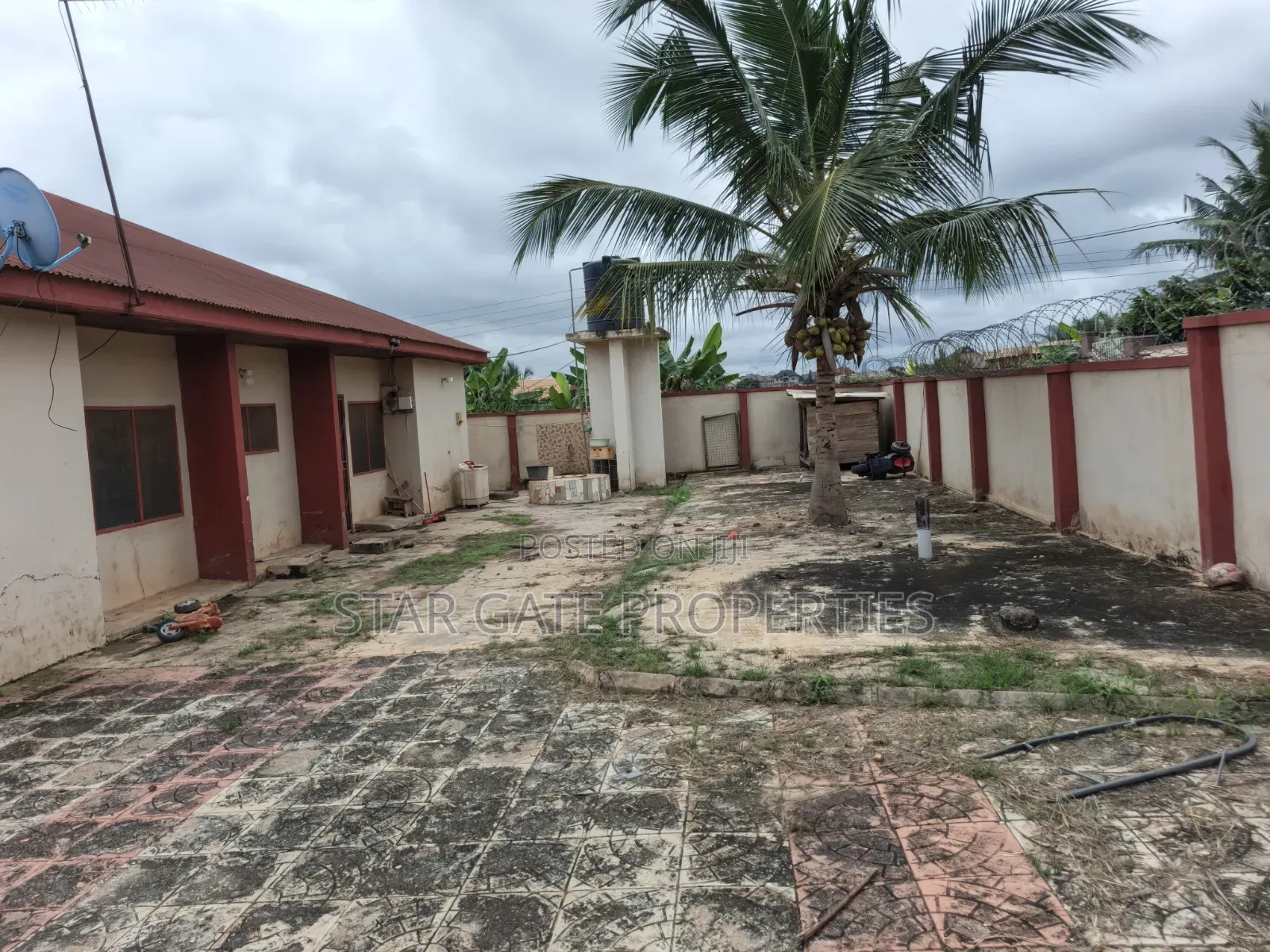 4bdrm House in Esereso Feyiase, Kumasi Metropolitan for sale