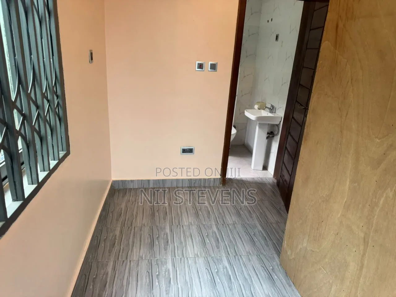 2bdrm Apartment in Afoko Foto for rent