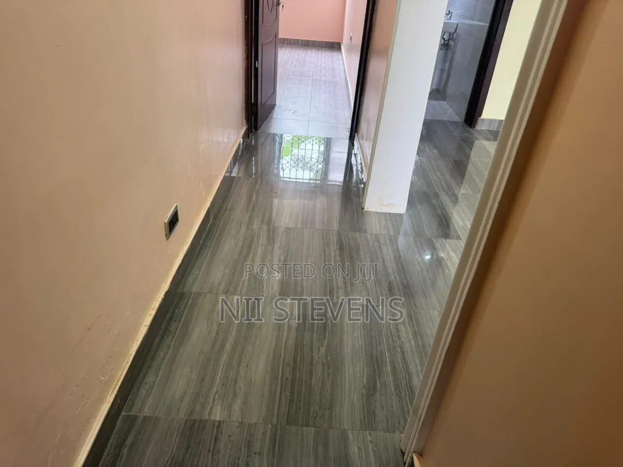 2bdrm Apartment in Afoko Foto for rent