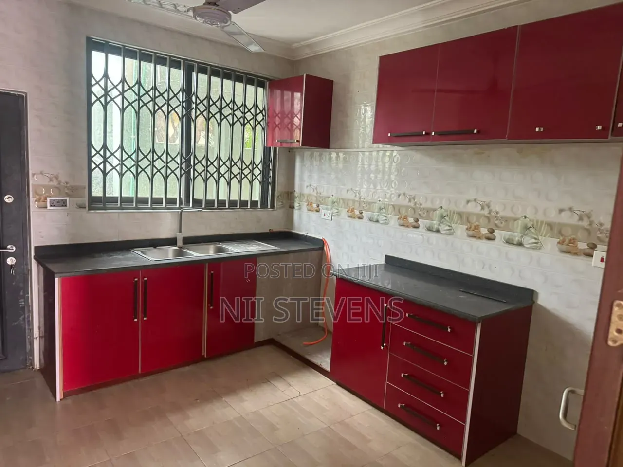 2bdrm Apartment in Afoko Foto for rent