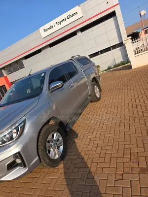 Toyota Hilux 2.4 Diesel 2020 Silver