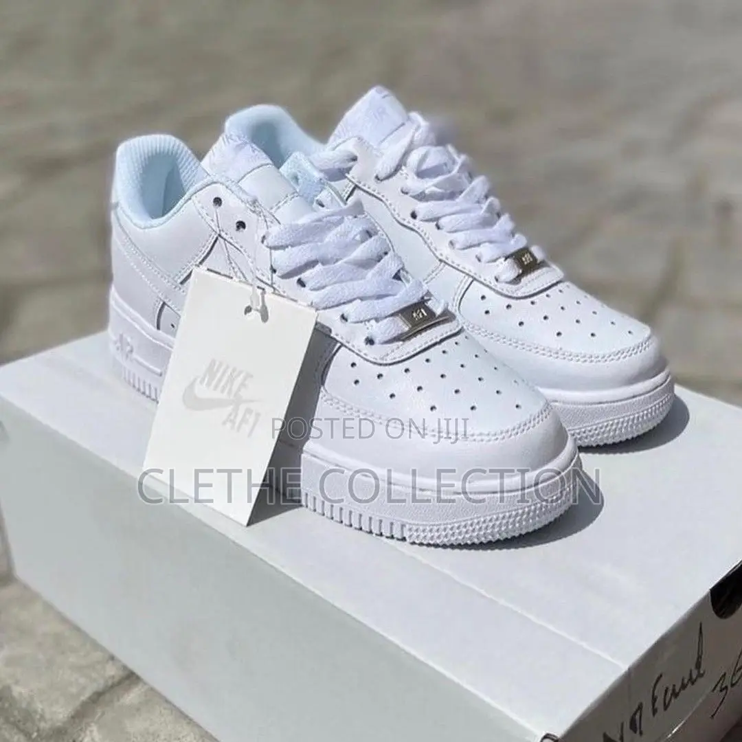 Nike Airforce 1 White and Black