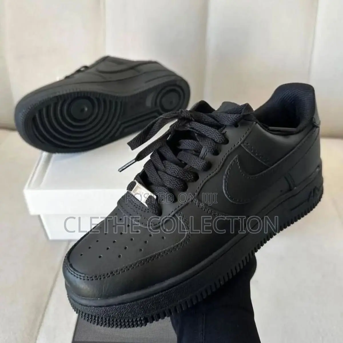 Nike Airforce 1 White and Black