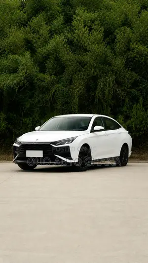 Aeolus Yixuan 1.5L DCT Luxury 2026 White