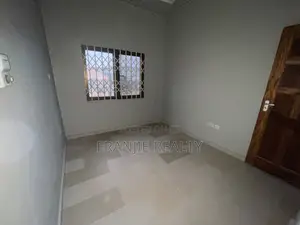 3bdrm Apartment in Franjie Realty, West Hills Mall Area for rent