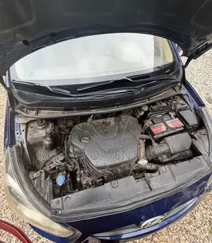 Hyundai Accent 2012 Blue