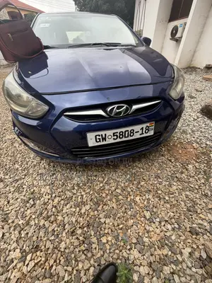 Hyundai Accent 2012 Blue