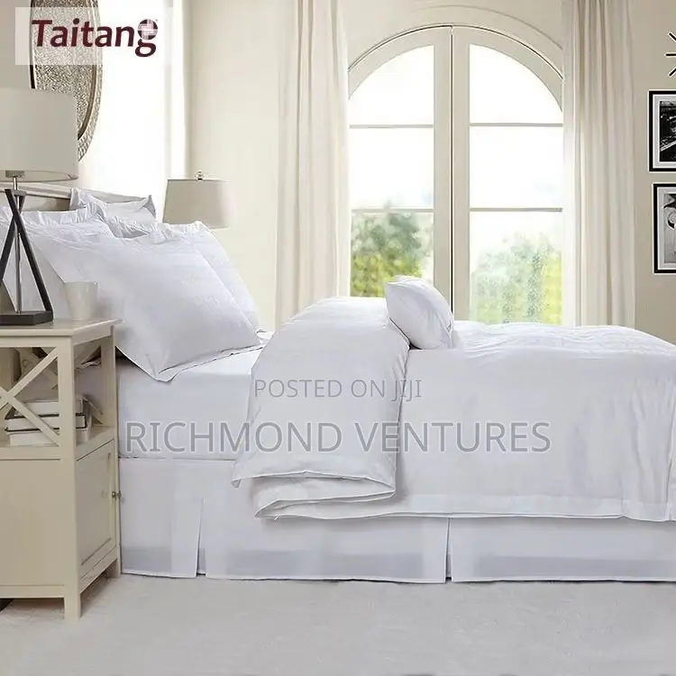 Have a Good Sleep With Our Affordable (2 Bedsheets 4 Pillowcases)
