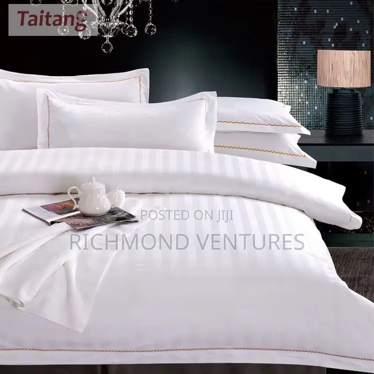 Luxury White Striped Hotel Bedsheets (2 Bedsheets 4 Pillow Case