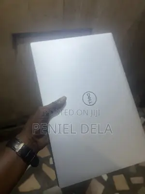 Laptop Dell XPS 15 9510 32GB Intel Core i9 SSD 1T