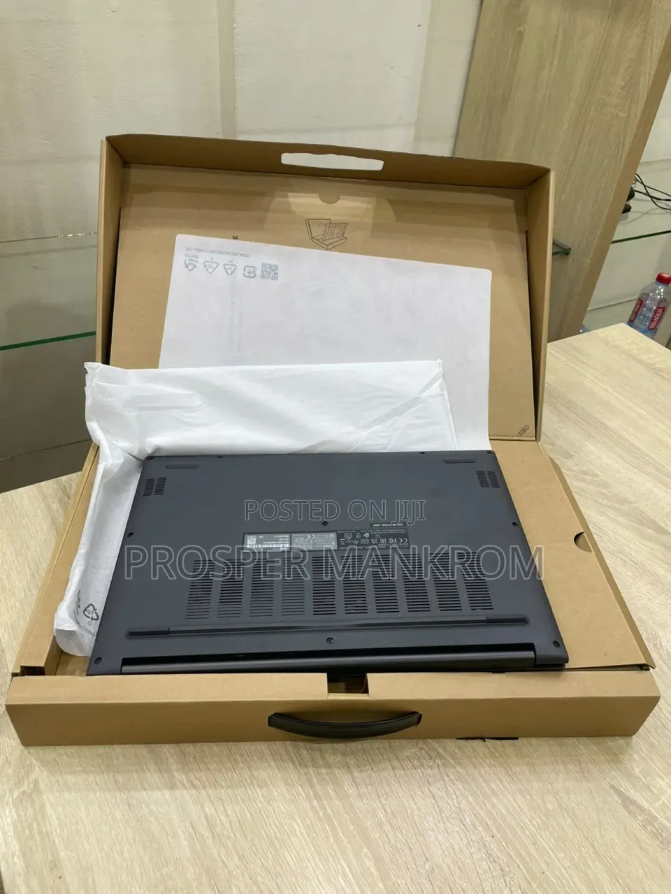 New Laptop 8GB Intel Core i5 SSD 512GB