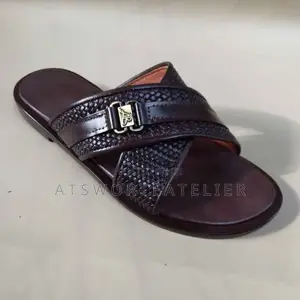 Vellaro Slippers