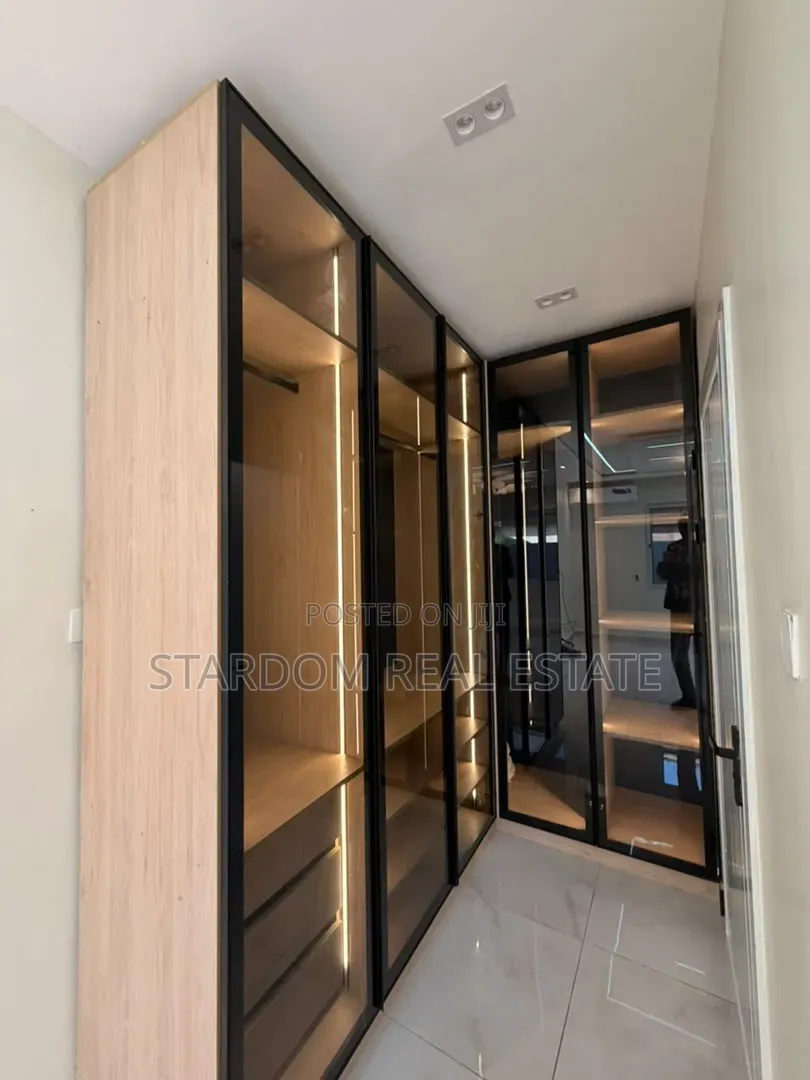 3bdrm Bungalow in East Legon Hills, Boundary Road Area for sale