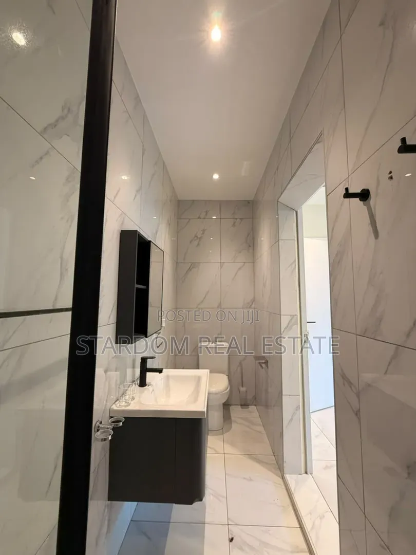 3bdrm Bungalow in East Legon Hills, Boundary Road Area for sale