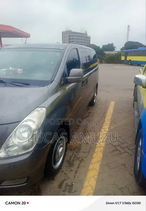 Hyundai H1 2015 Grey