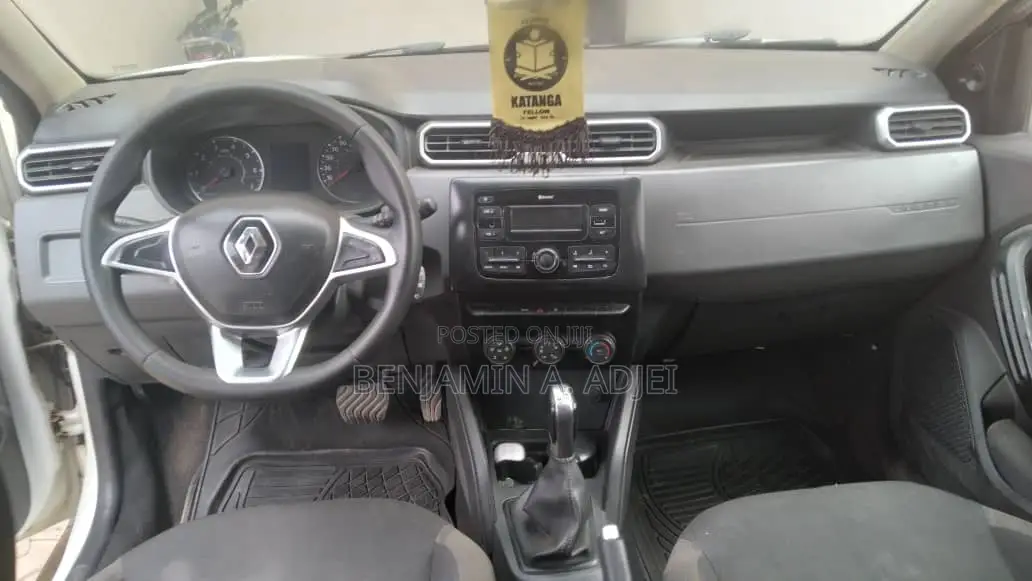 Renault Duster 2019 White