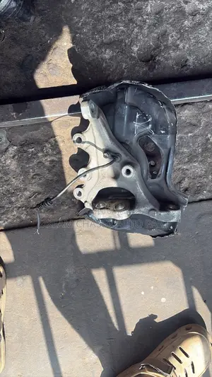 W204 or C250 Front Hub Bearing