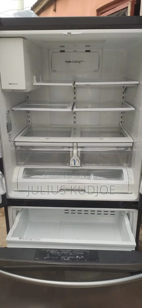 French Door Smart Samsung Refrigerator Family Hub