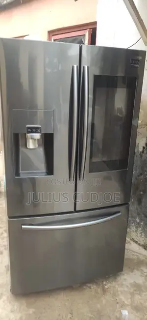 French Door Smart Samsung Refrigerator Family Hub
