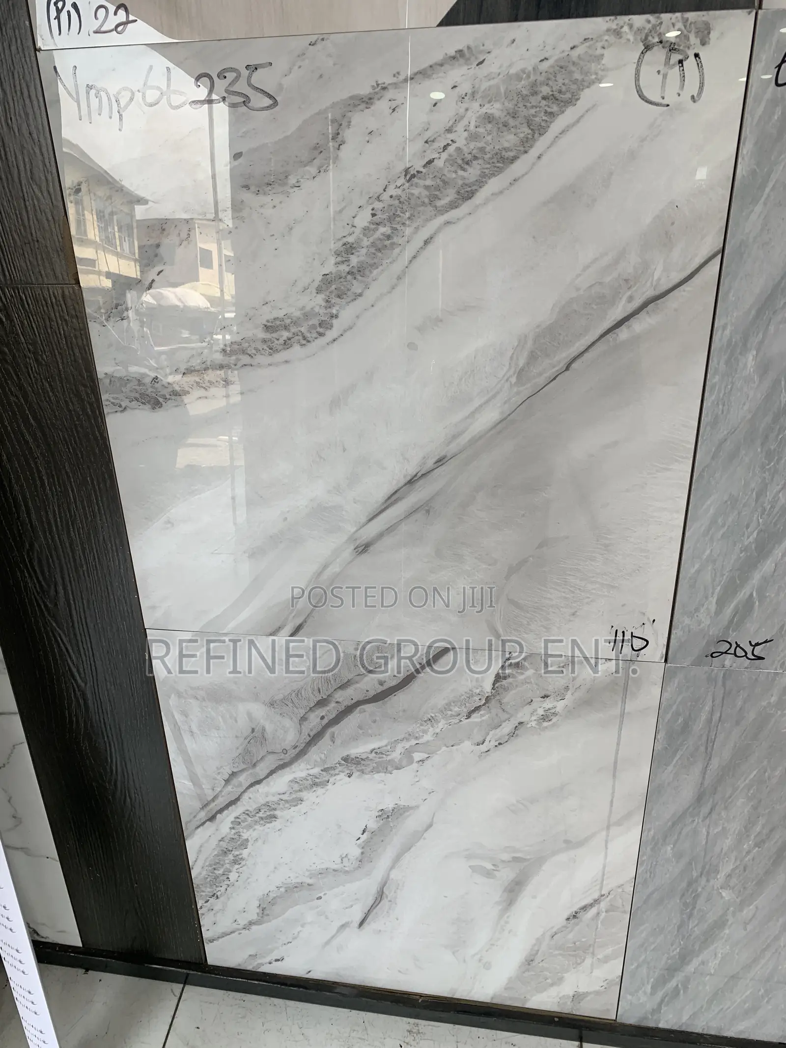 Twyford 60/60 Polished Grade 1 Porcelain