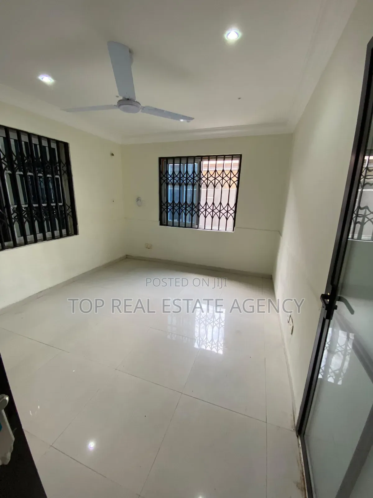 2bdrm Apartment in Ablekuma Kfc, Pentecost for rent