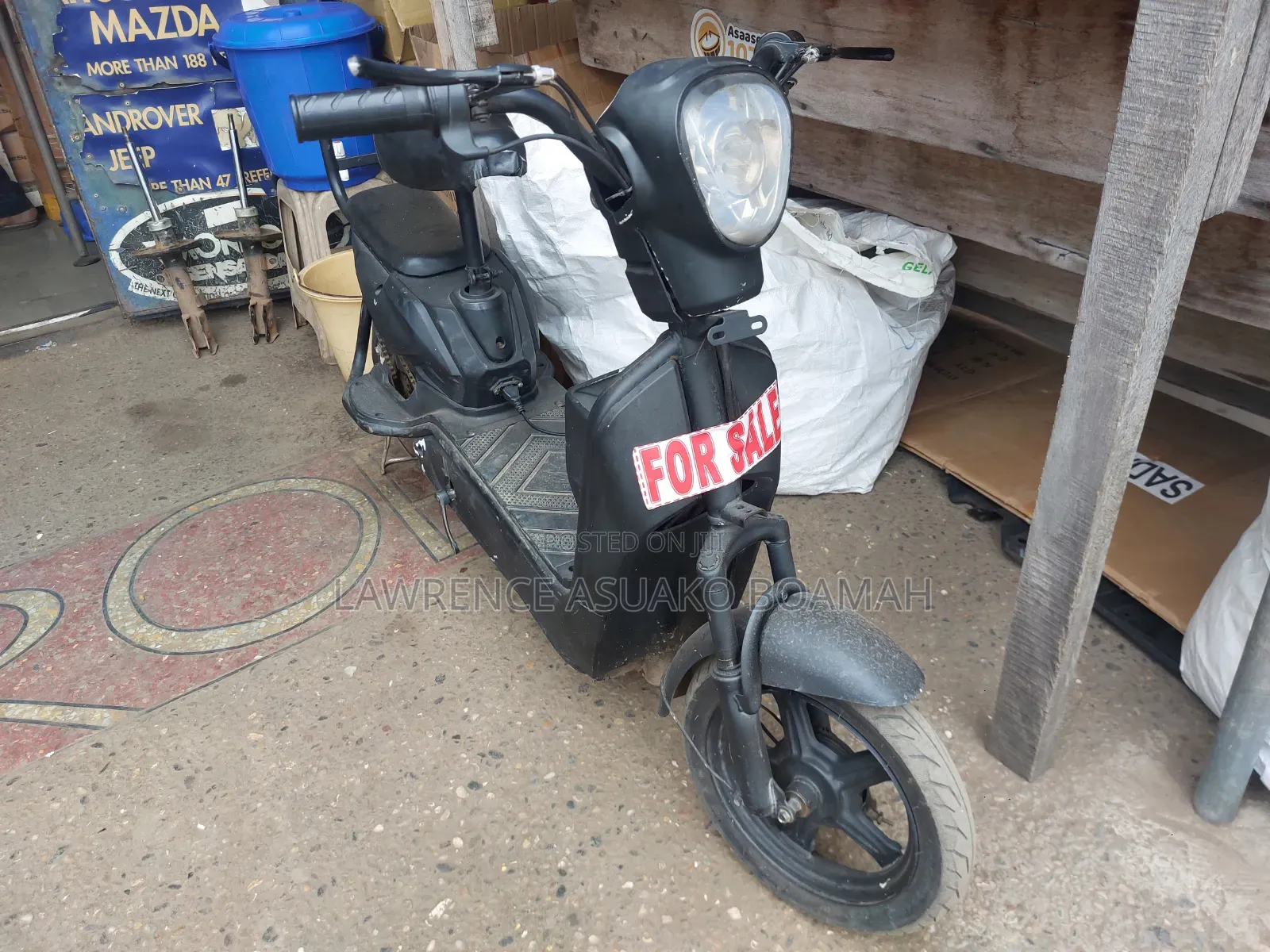 Royal Motorcycle 2025 Black