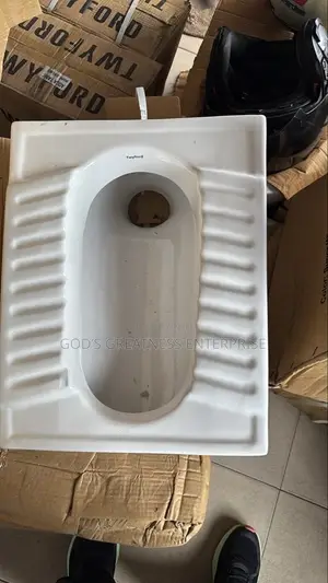 Squatting Pot
