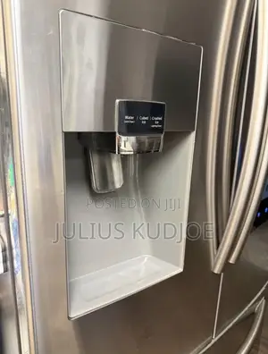 French Door Smart Samsung Refrigerator Family Hub