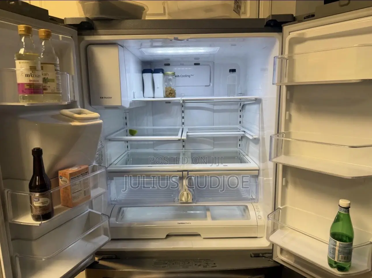 French Door Smart Samsung Refrigerator Family Hub