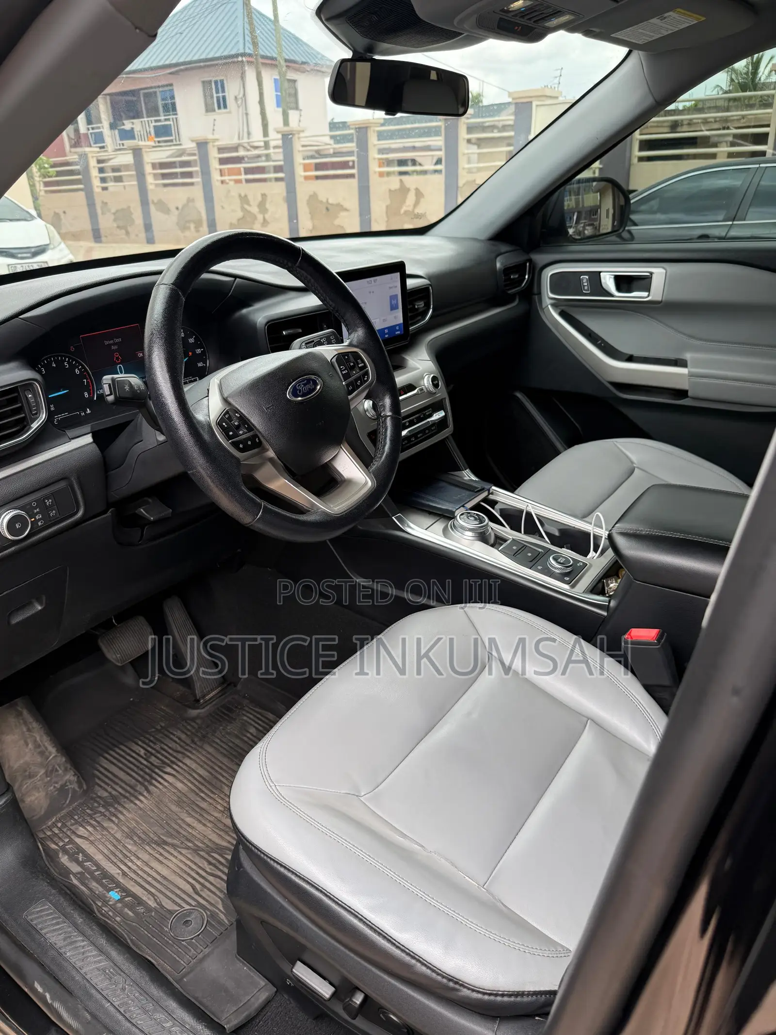 Ford Explorer XLT 2021 Black