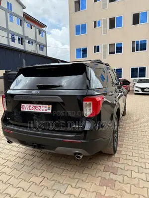 Ford Explorer XLT 2021 Black