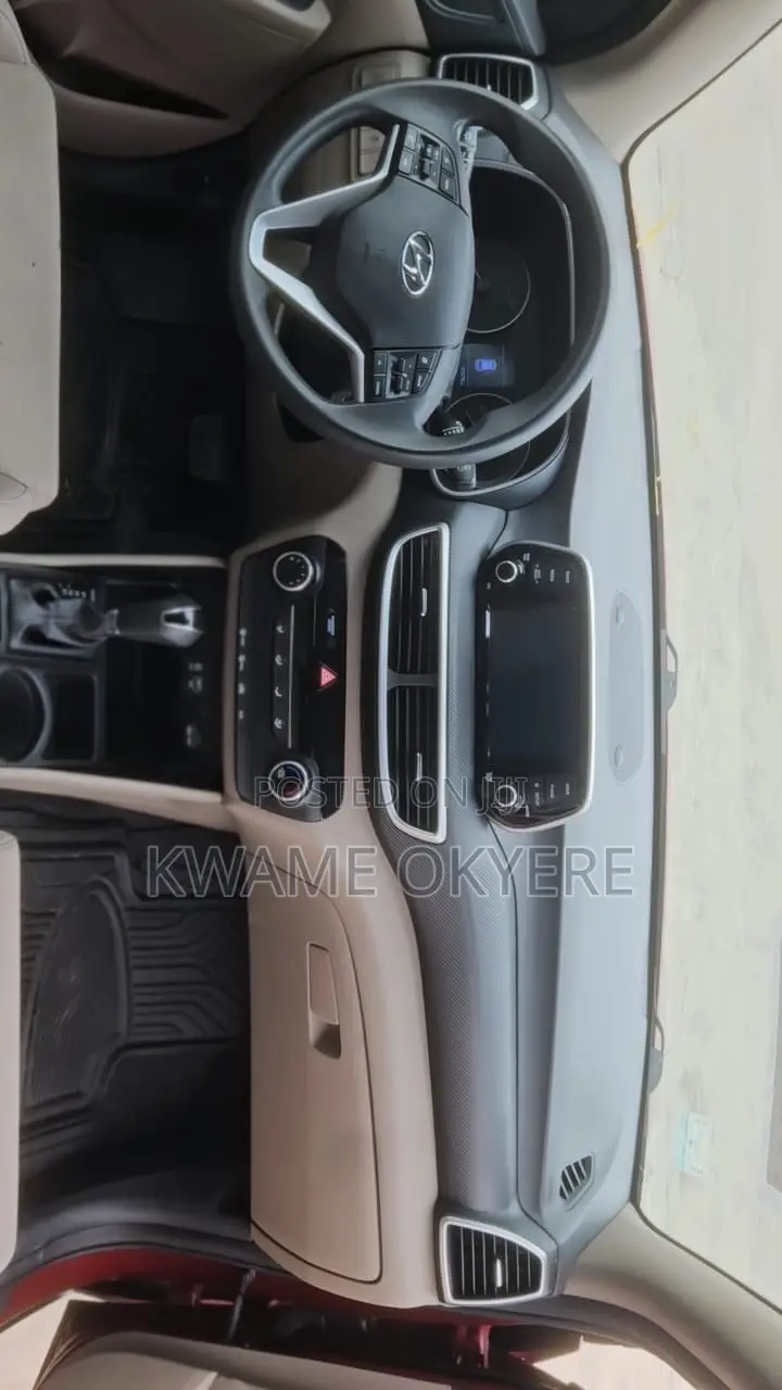Hyundai Tucson SE FWD 2020 Burgundy