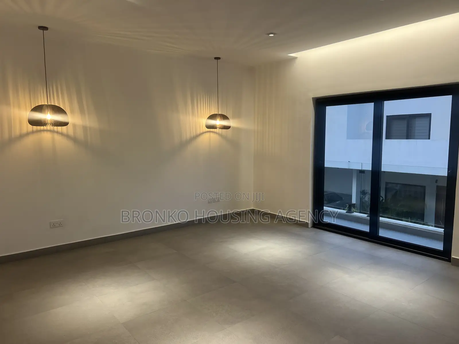 4bdrm Townhouse / Terrace in Bronko Housing, US Embassy Area for rent