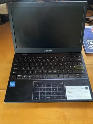 Laptop Asus Vivobook E410M 4GB Intel Celeron SSD 60GB