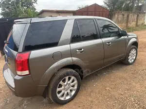 Saturn Vue 2010 Gray