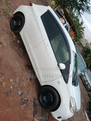 Toyota Vitz 2012 White
